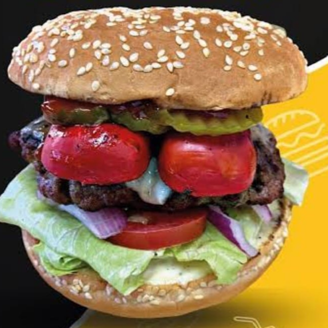 HAMBURGUESA CON SALCHICHA ASADA