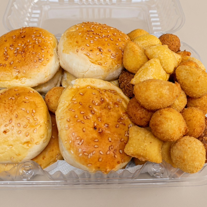 Salgados saborosos e frito na hora