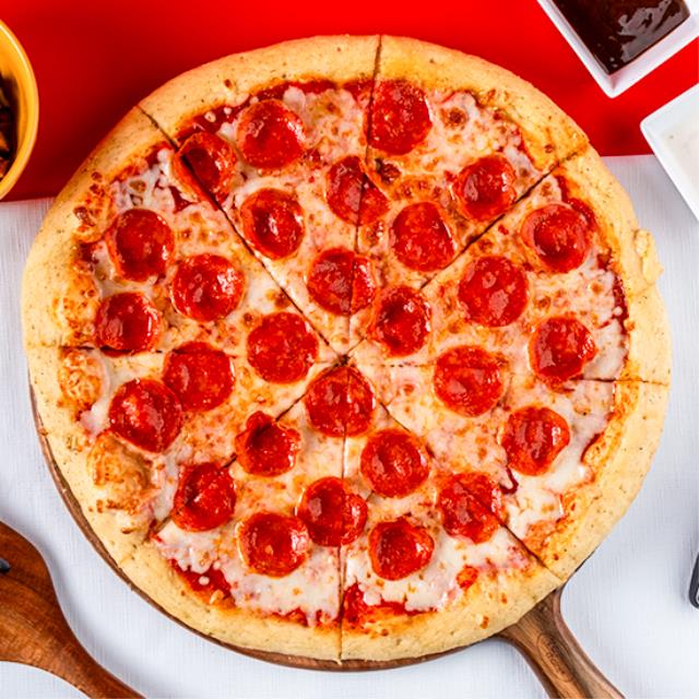 PIZZA DE PEPPERONI