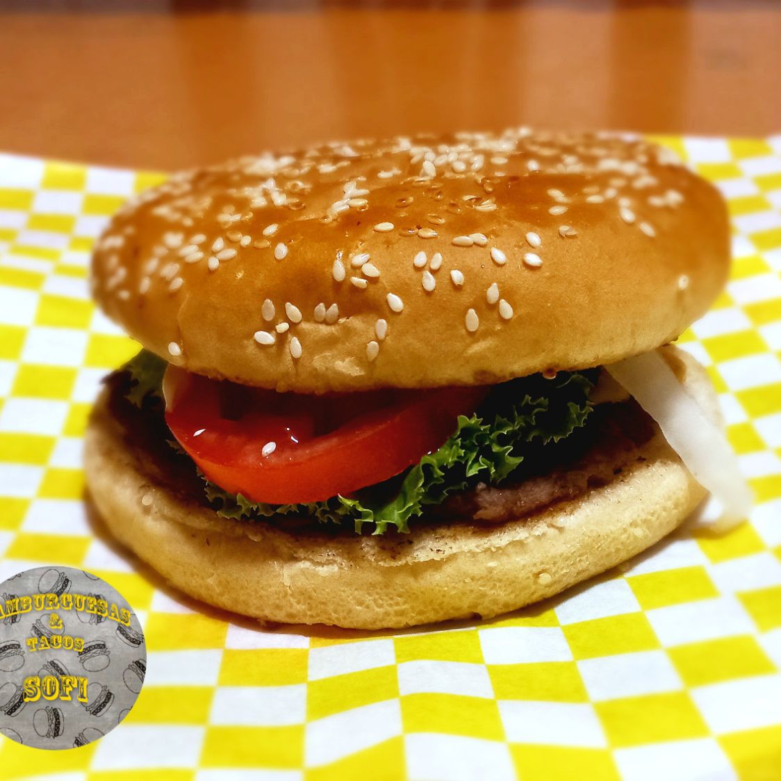 Hamburguesa Sencilla con Papas