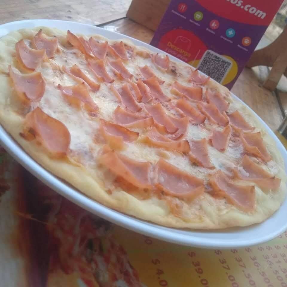 Pizza Personal #22 Pollo y Champiñones