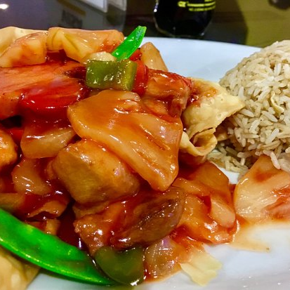 Kam Lu Wantan + Entrada a Elegir + Gaseosa a Elegi