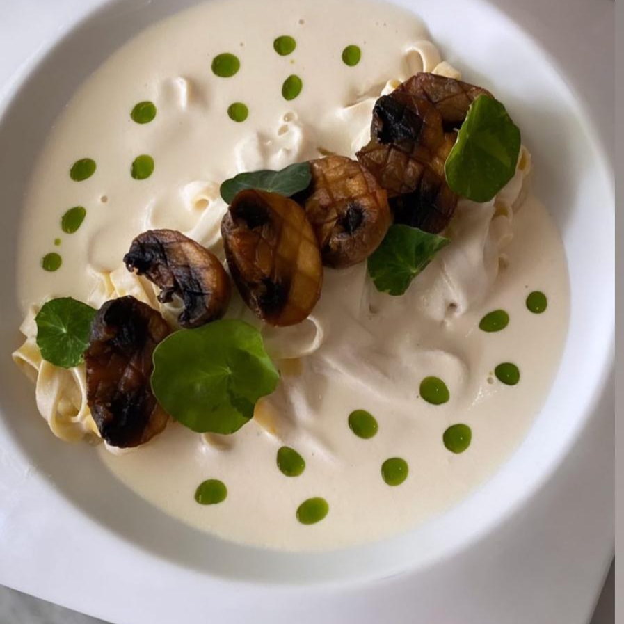 Fettuccini de Hongos.