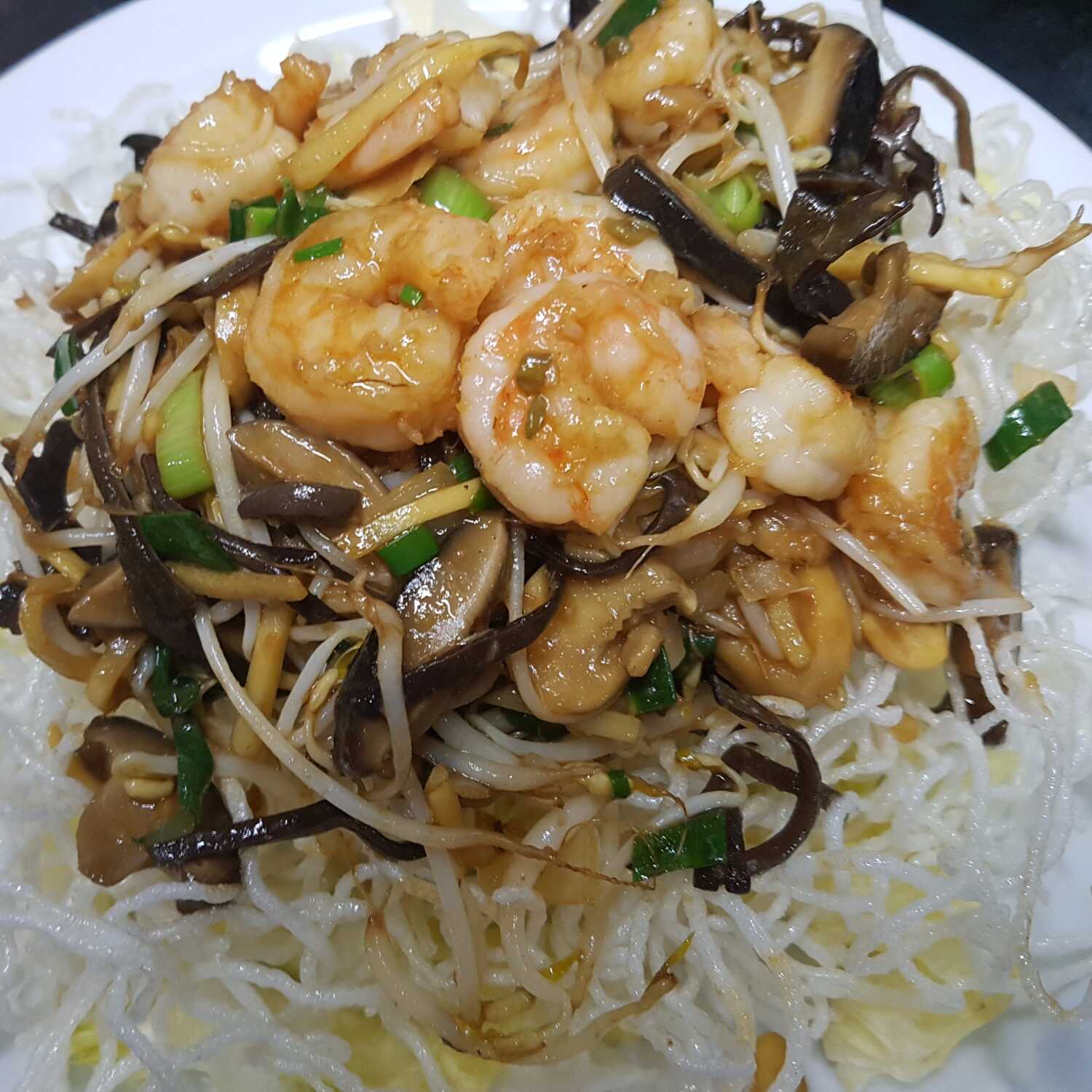 Camarones en Corte Fino al Estilo Si Chien Picante