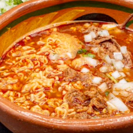 Pozole grande maruchole rojo de pura carne