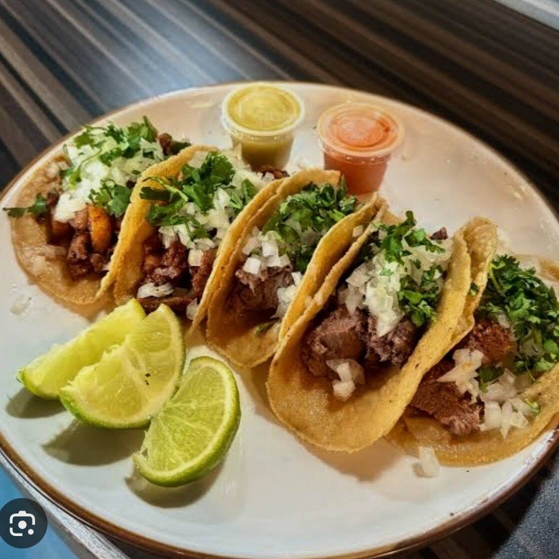TACOS DE BISTEC