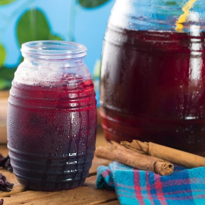AGUA DE JAMAICA DE UN LITRO