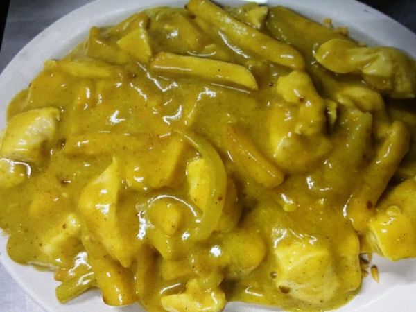 Arroz Sudado con Pollo en Salsa Curry