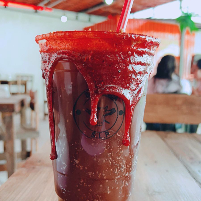 Michelada con Clamato 1/2 Lt