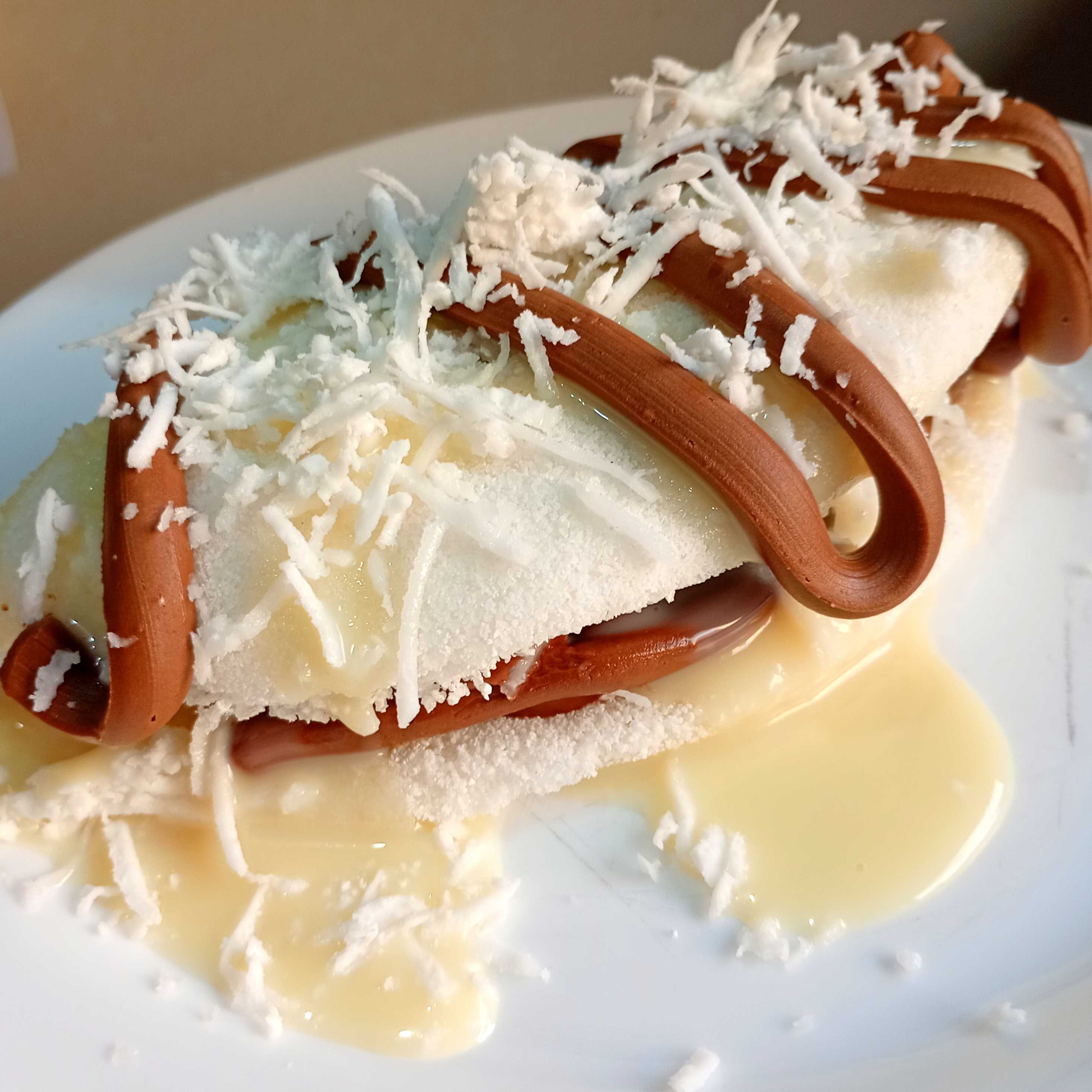 Massa de tapioca com Chocolate, Côco, Leite Condensado