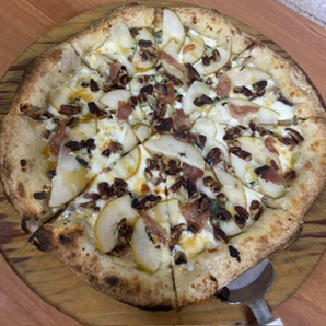 Pizza de Pera con Queso Gorgonzola