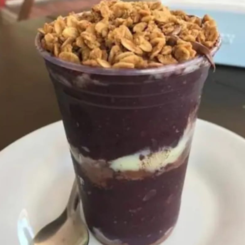 Um delicioso açaí caseiro batido! Não é sorvete!