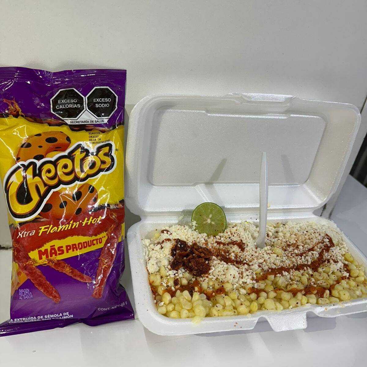Tosti Elote Cheetos Flaming Hot
