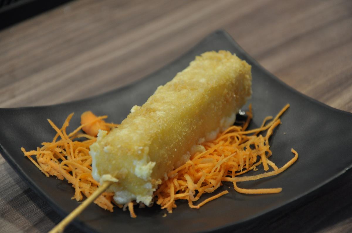 BROCHETA DE QUESO
