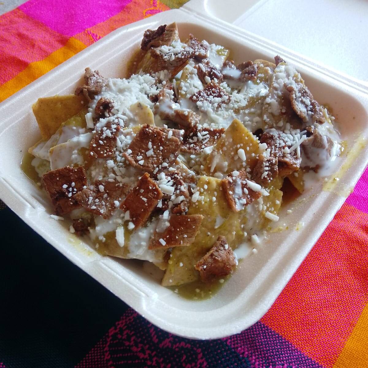 Chilaquiles con Bistec de Res