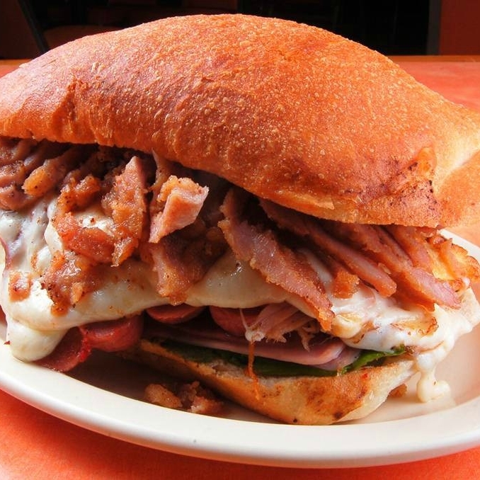 Sureña