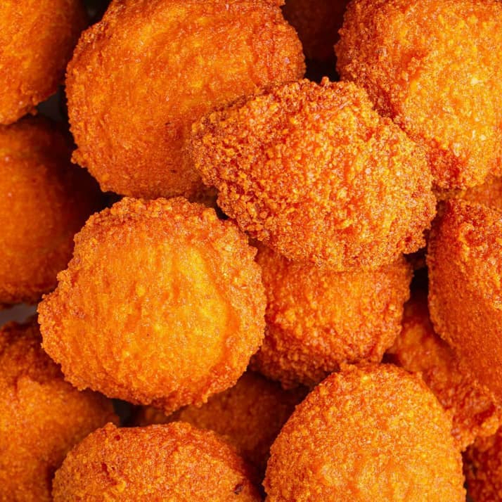 Acompanhamentos: Vatapa e Salada