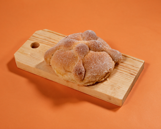 Pan de muerto tradicional mediano