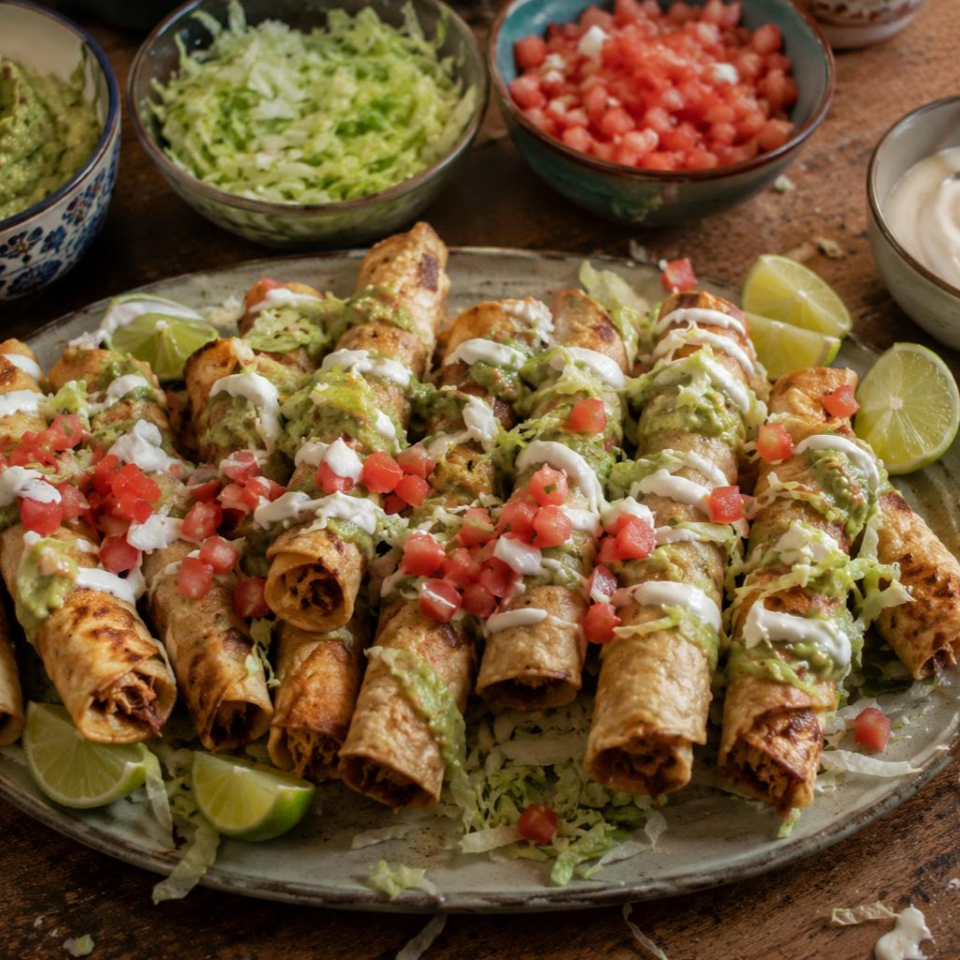12 flautas de Pollo