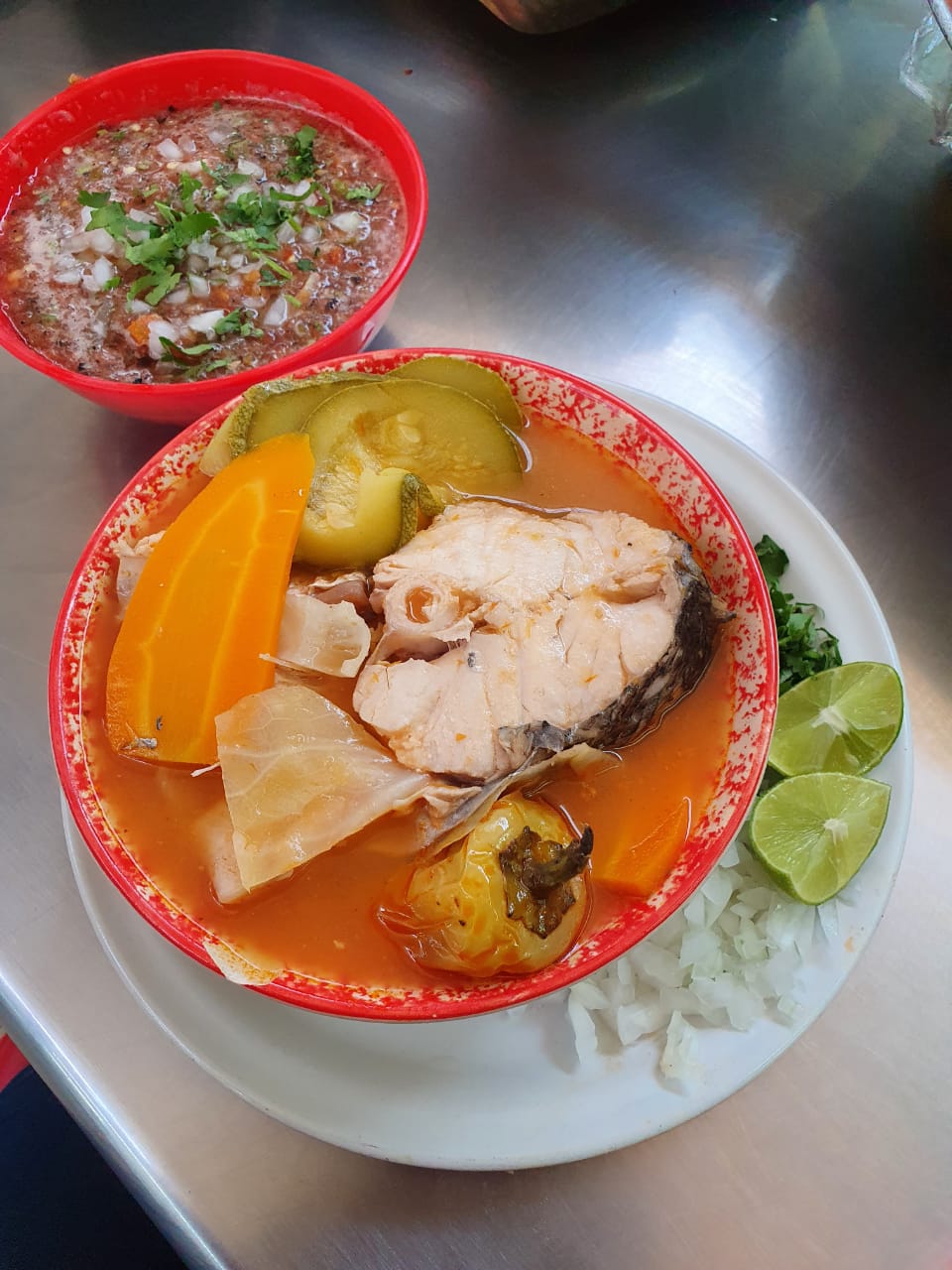 Caldo de Pescado con Verduras