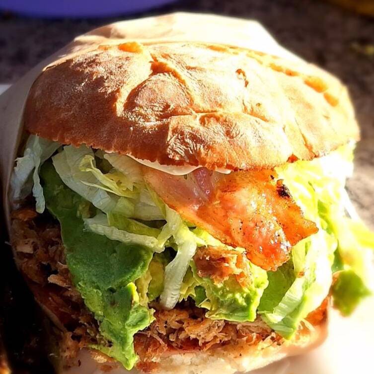 TORTA ESPECIAL DE PIERNA,,