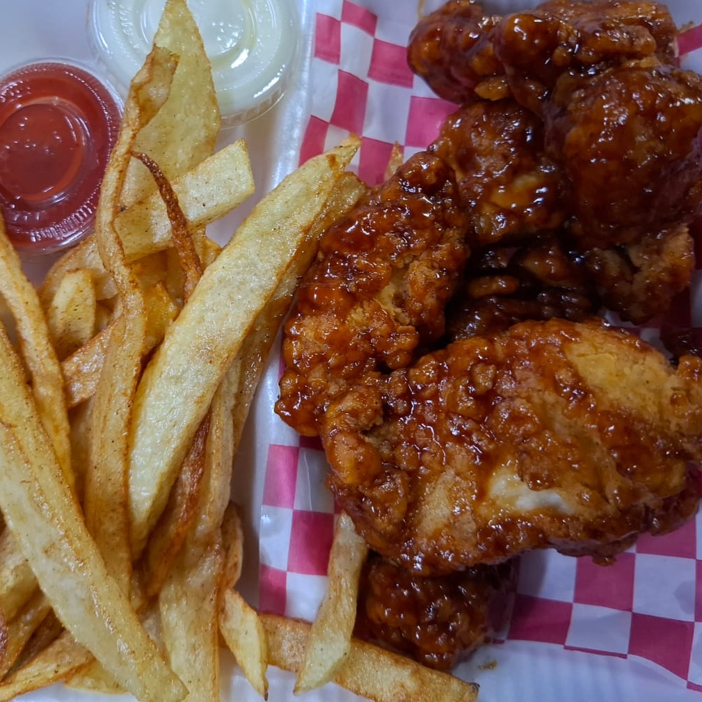 BONELESS BBQ