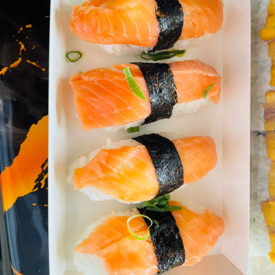 Nigiri Salmón o Atún