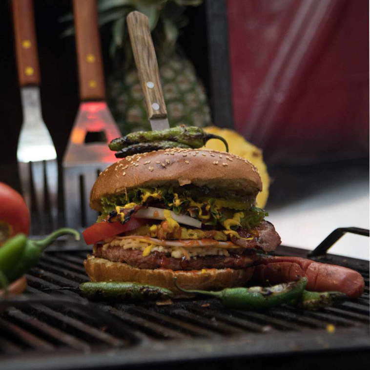 Mega Hamburguesa de Arrachera (Premium)