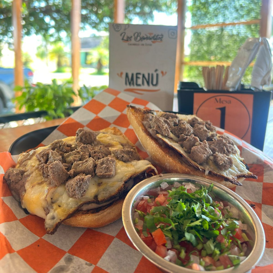 MOLLETES CON PROTEINA