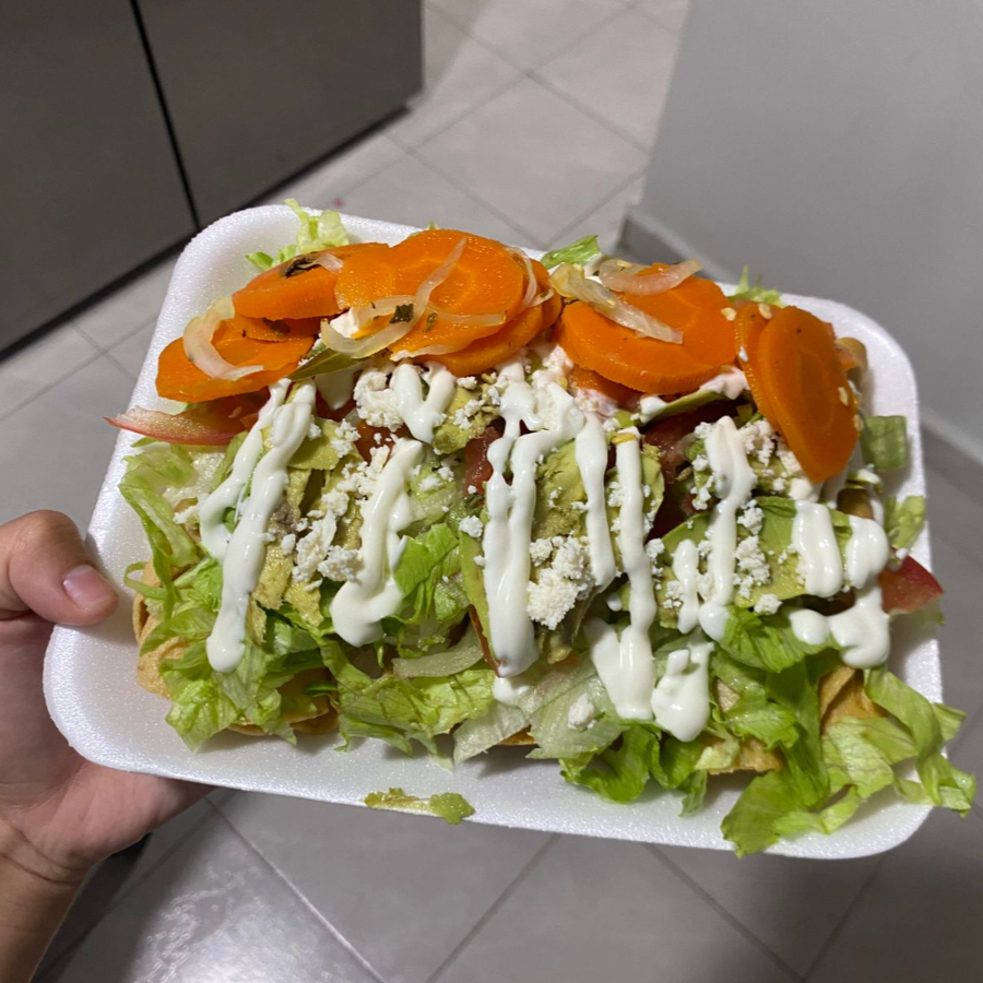 Orden de 5 Tacos Dorados de Pollo