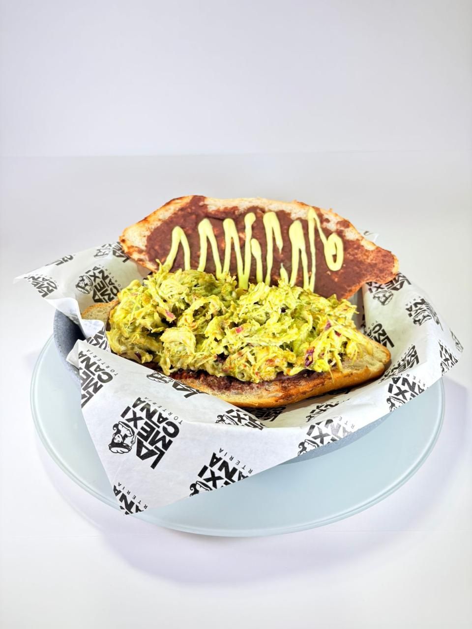 Combo Torta Aguacatosa de Pollo (25cm)