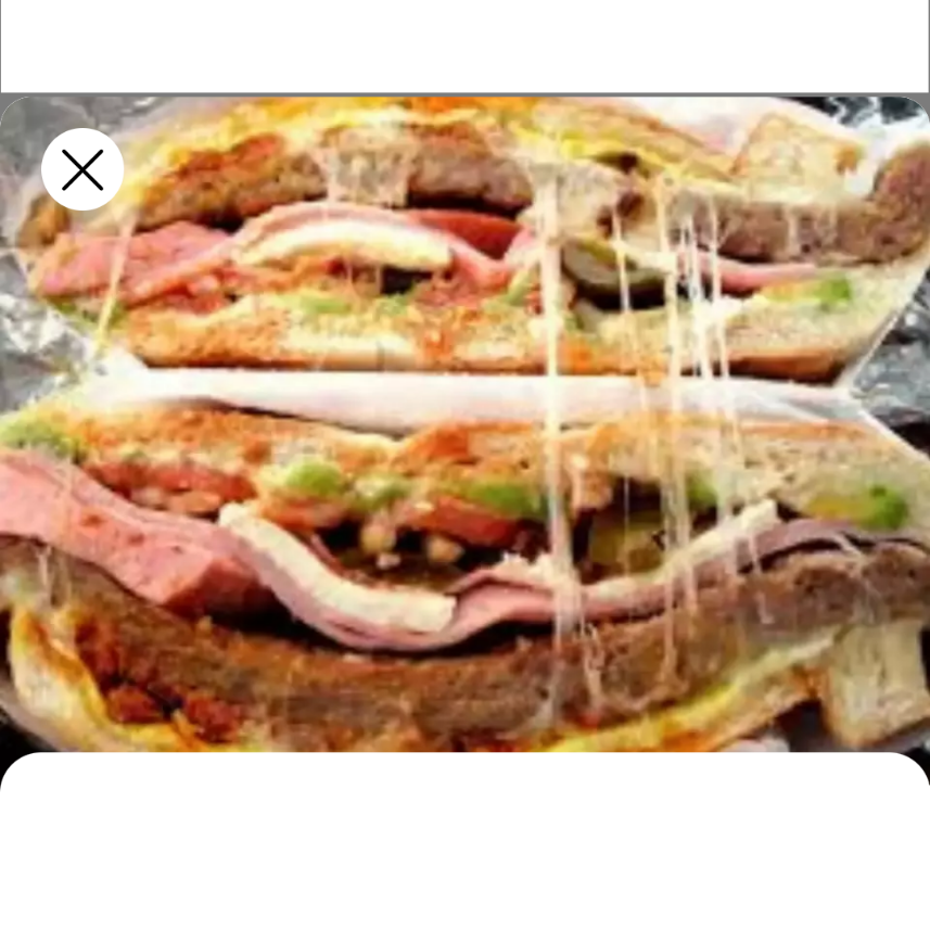 TORTA COLOMBIANA (PIERNA, PIÑA Y QUESILLO) 15CM