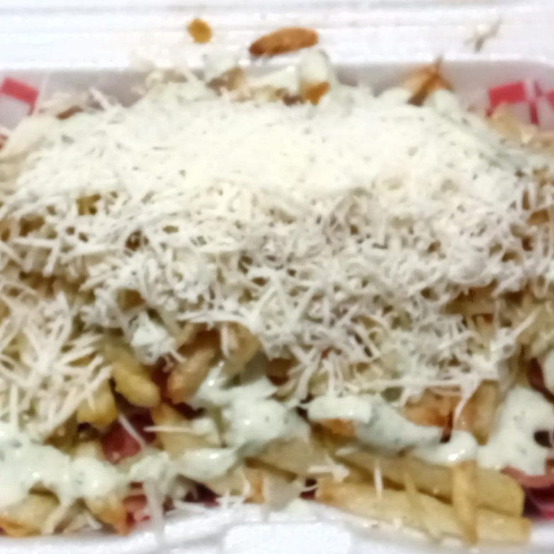 Salchipapa Platanito Explosiva