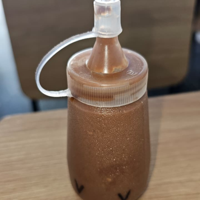 botella salsa de la casa