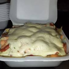 salchipapa sencilla gratinada