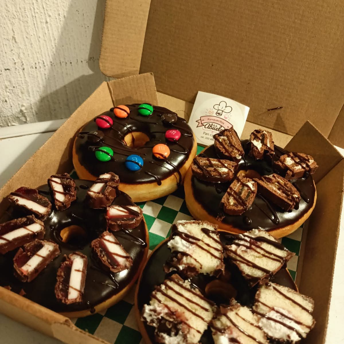 DONAS