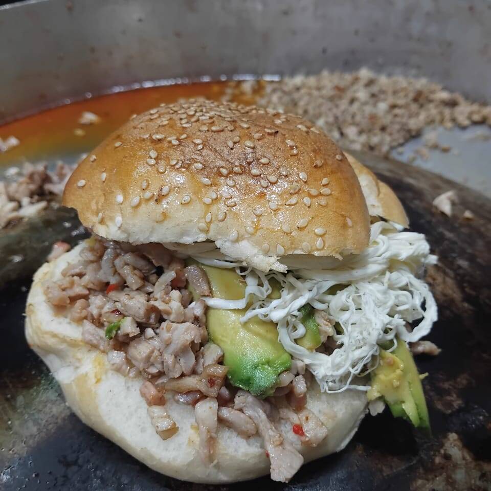 Cemita de Bistec