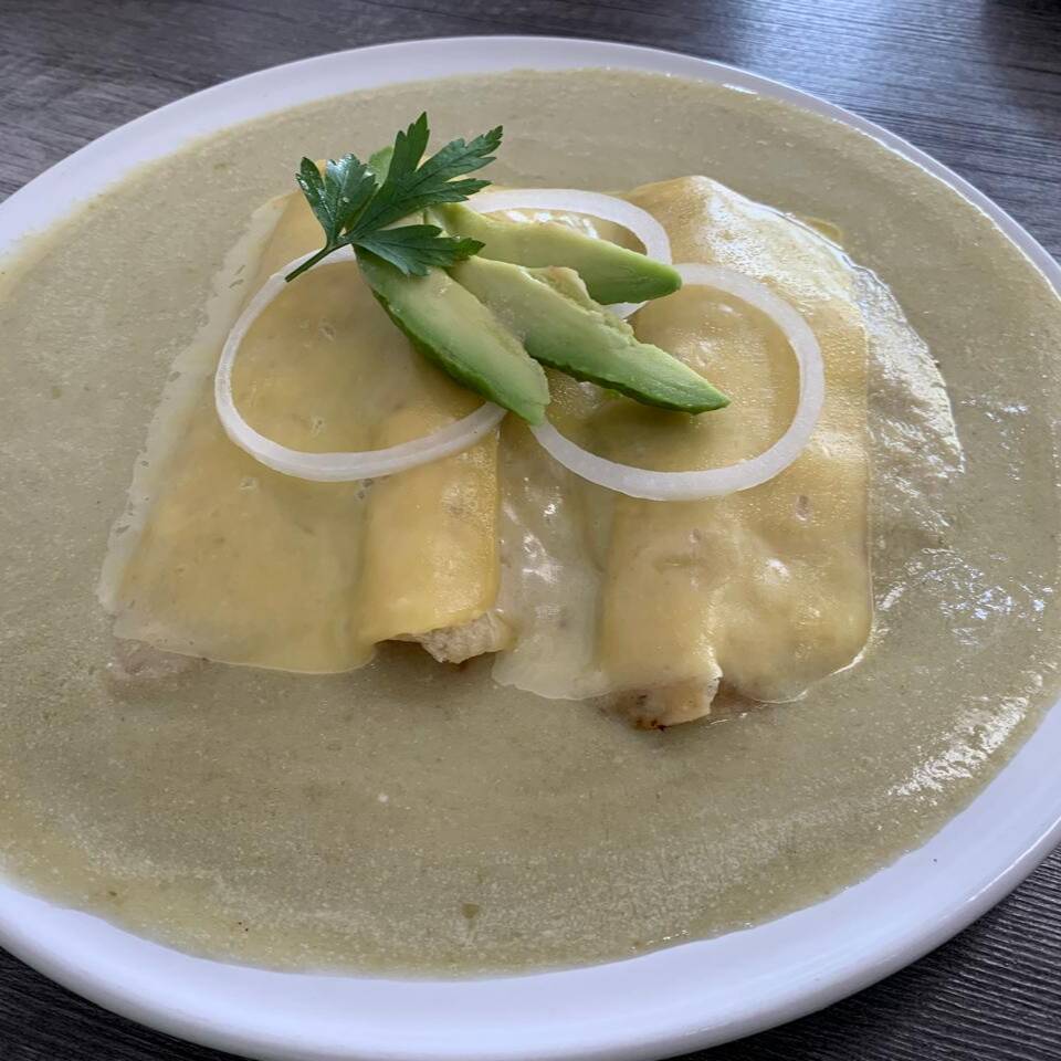 ENCHILADAS SUIZAS