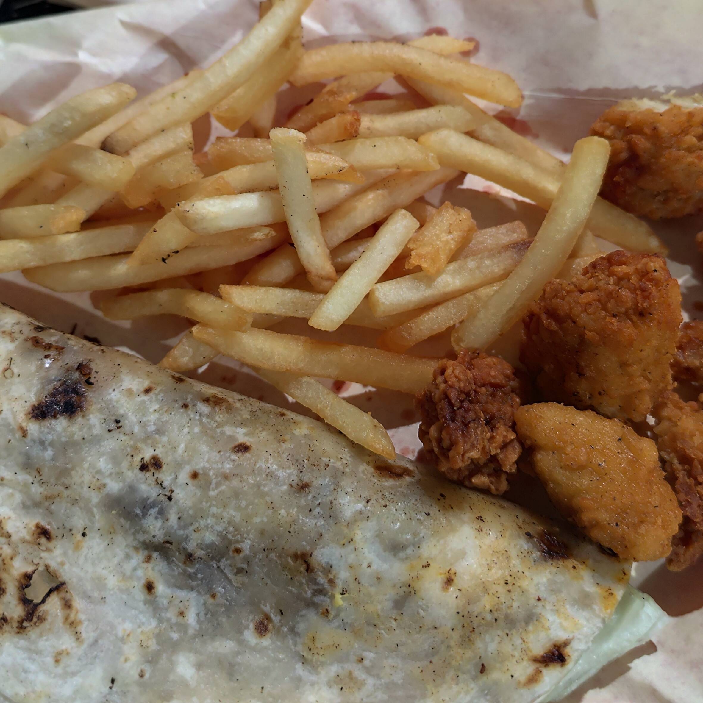 burrito, boneless y papas