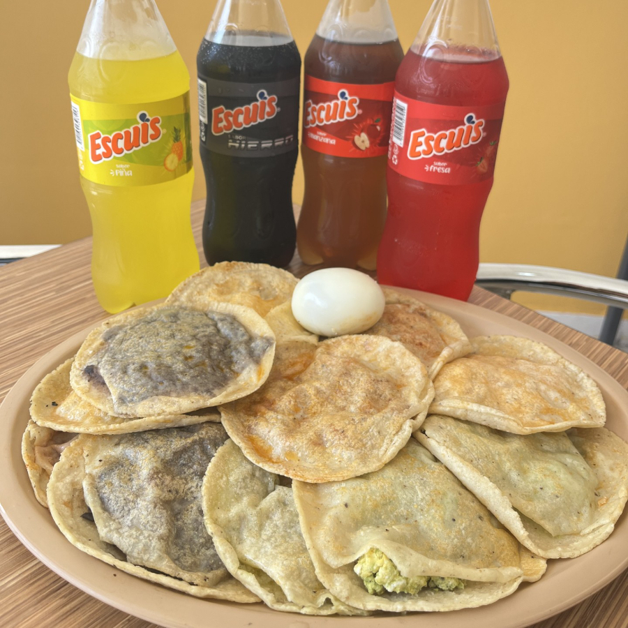 Gordita de Huevo con Chorizo