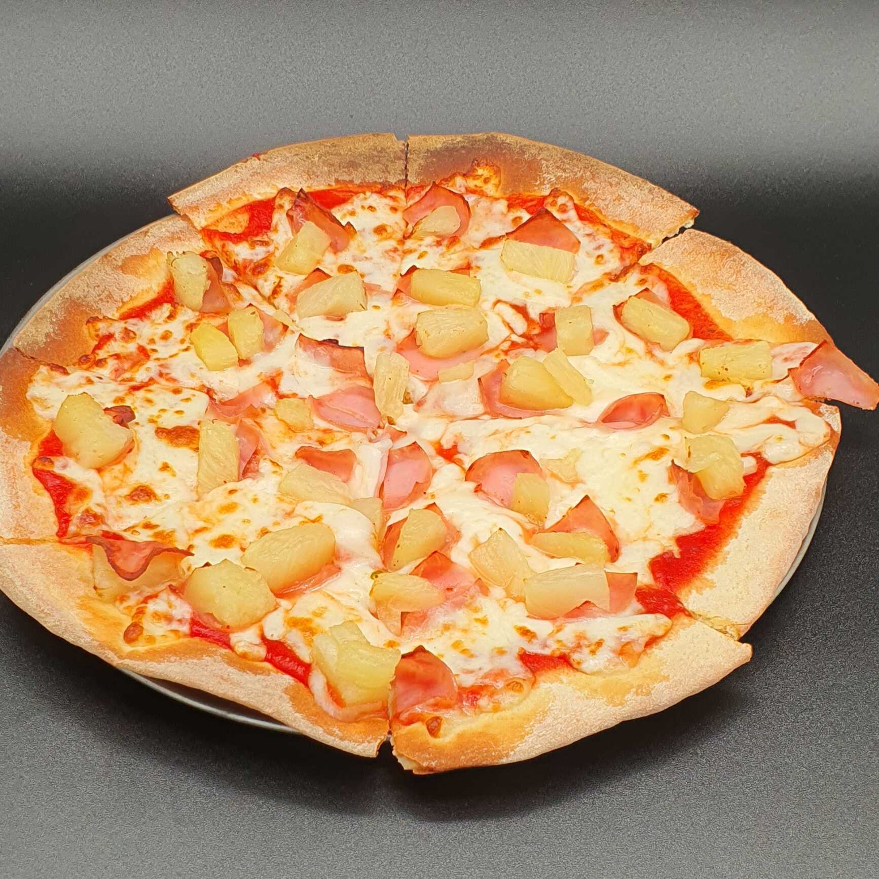 Pizza Hawaiana