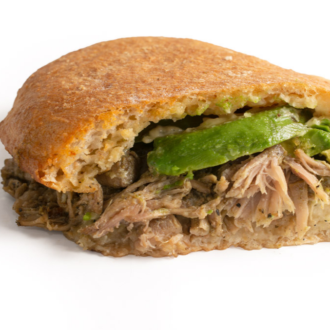 Torta Deli de Barbacoa en Salsa Verde