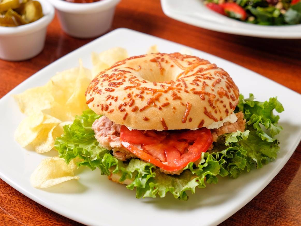 Bagel de Atún