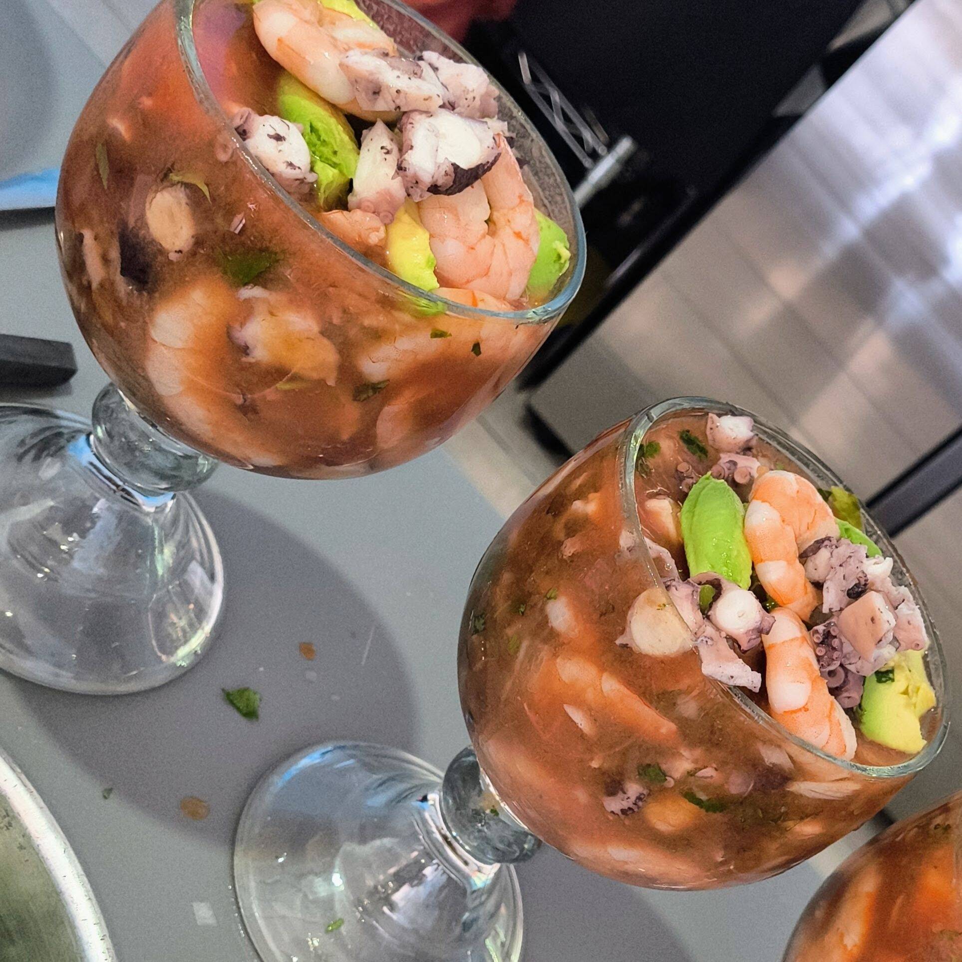 Coctel camarón y pulpo