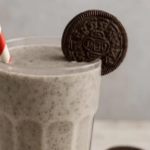 Malteada de Cookies & Cream (chica)