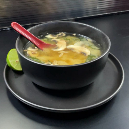Sopa Miso con Fideos