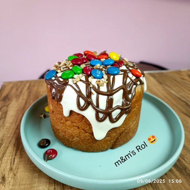 m&m Rol