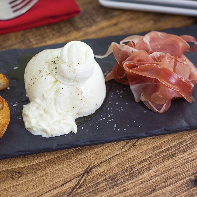 Burrata & Prosciutto