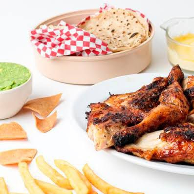 ½ POLLO ASADO