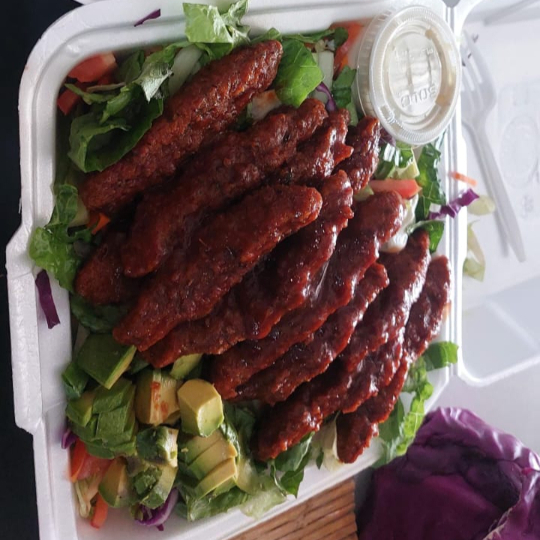 Ensalada de Boneless